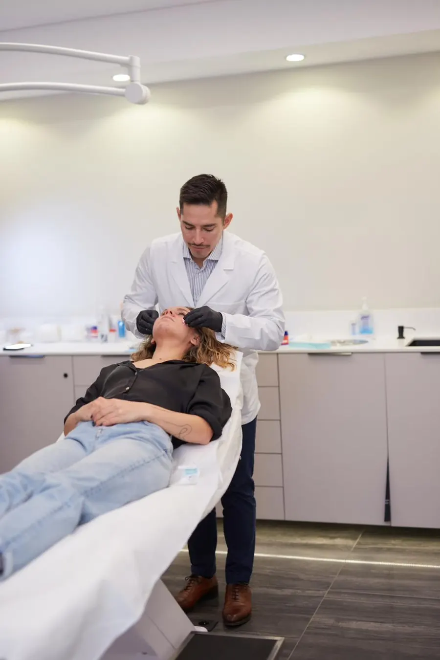 Botulinum toxin — Dr. Freddy Cascante